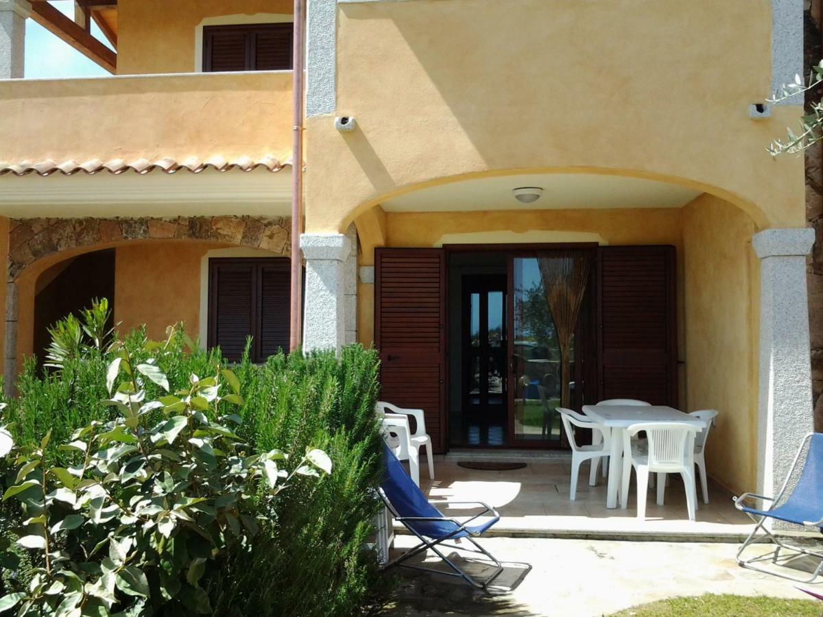 Casa Alice Apartment Budoni Bagian luar foto