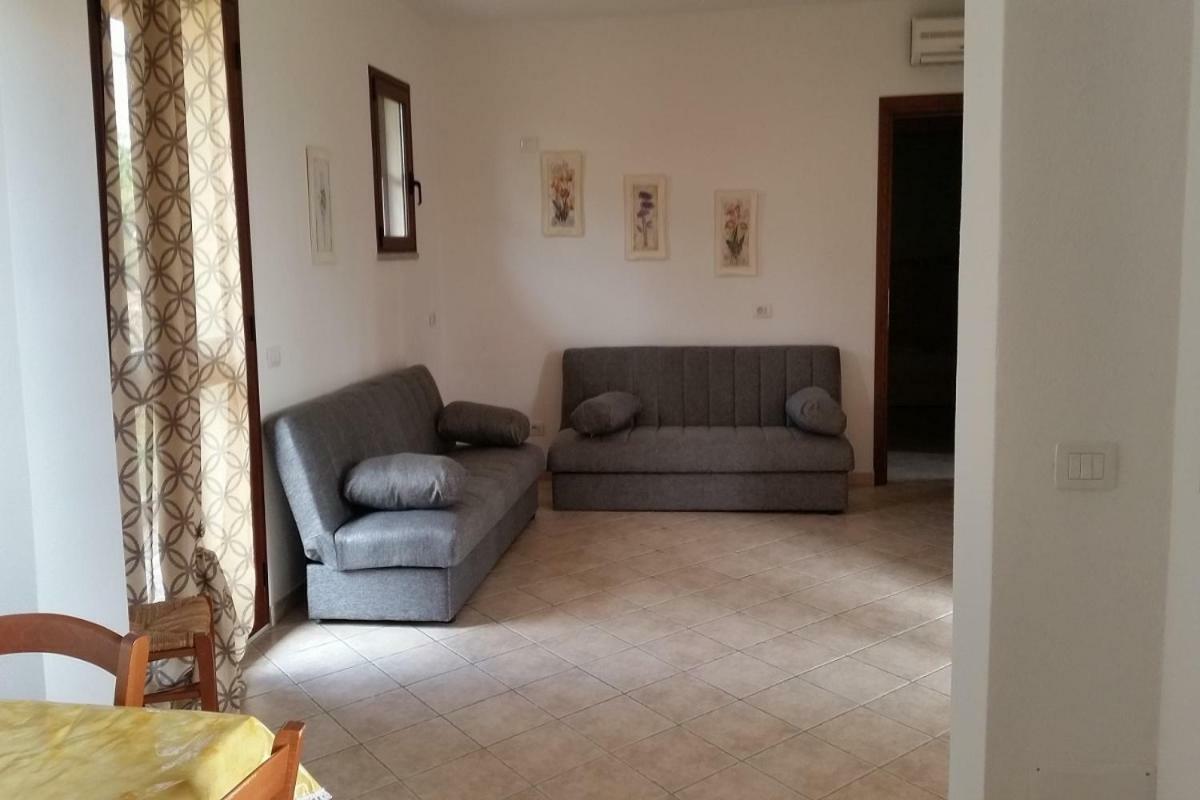 Casa Alice Apartment Budoni Bagian luar foto