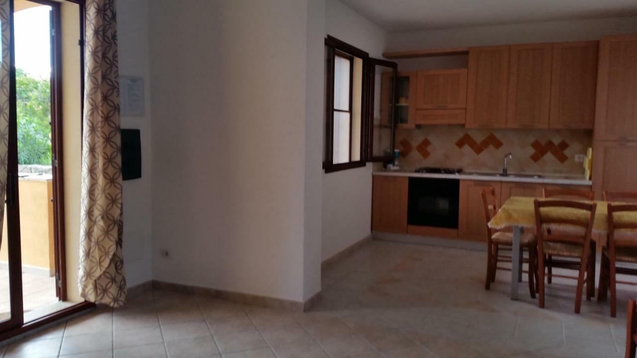 Casa Alice Apartment Budoni Bagian luar foto